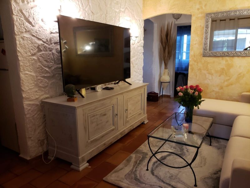 photo 3 Owner direct vacation rental Les Issambres appartement Provence-Alpes-Cte d'Azur Var Sitting room