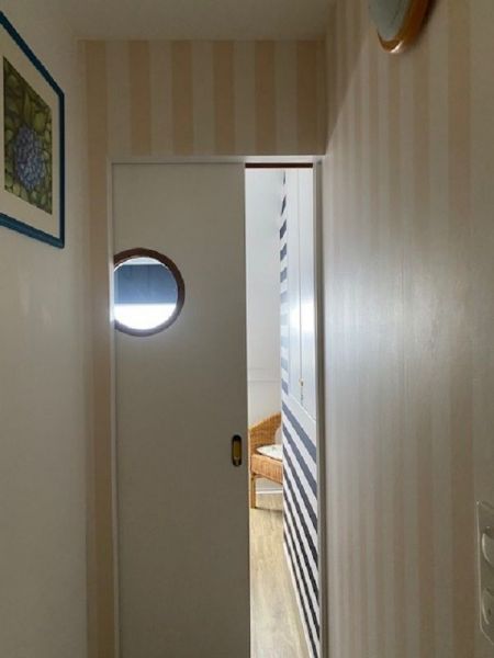 photo 12 Owner direct vacation rental Arzon appartement Brittany Morbihan Corridor