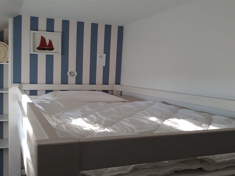 photo 21 Owner direct vacation rental Arzon appartement Brittany Morbihan bedroom 2