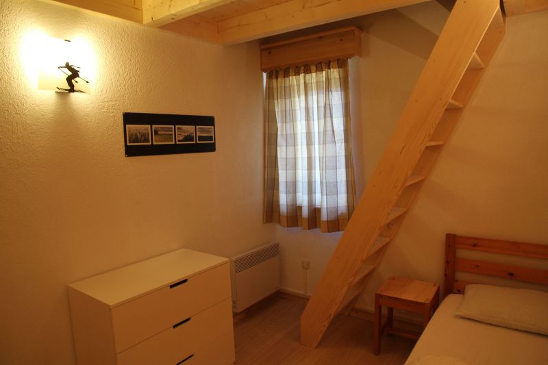 photo 13 Owner direct vacation rental Chtel chalet Rhone-Alps Haute-Savoie bedroom 2