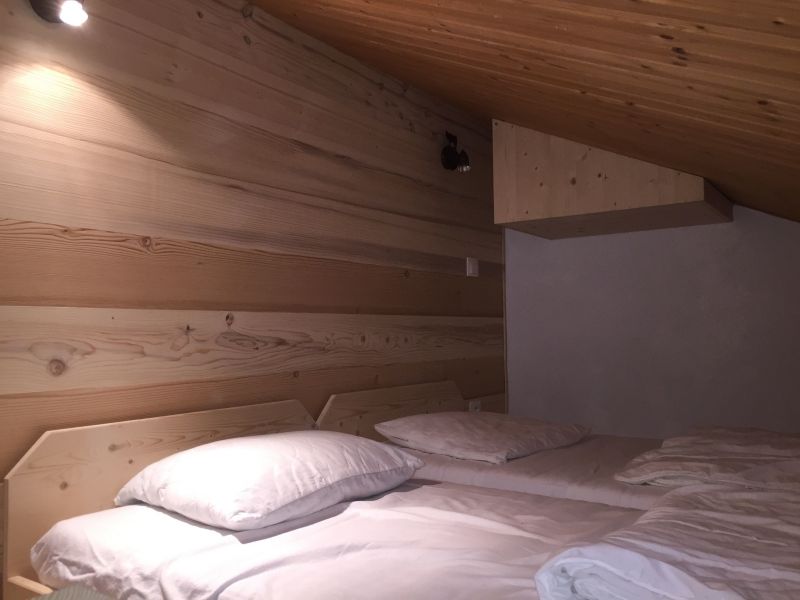 photo 16 Owner direct vacation rental Chtel chalet Rhone-Alps Haute-Savoie bedroom 2