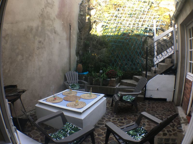 photo 15 Owner direct vacation rental Granville appartement Basse-Normandie Manche Courtyard