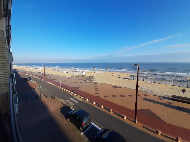 photo 12 Owner direct vacation rental Knokke-le-Zoute studio West-Flanders  View from the balcony