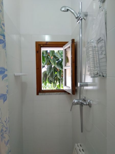 photo 15 Owner direct vacation rental Pescoluse appartement Puglia Lecce Province bathroom 2