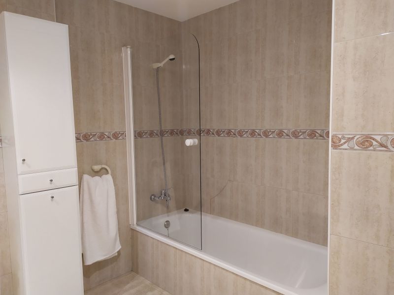 photo 17 Owner direct vacation rental Cambados appartement Galicia Pontevedra (province of) bathroom