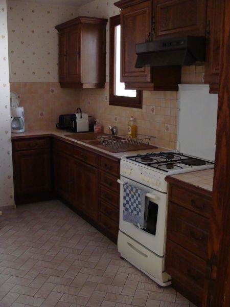 photo 15 Owner direct vacation rental Conflans Sainte Honorine gite Ile-de-France Yvelines Sep. kitchen