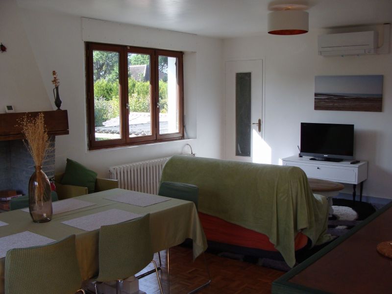 photo 8 Owner direct vacation rental Conflans Sainte Honorine gite Ile-de-France Yvelines Living room
