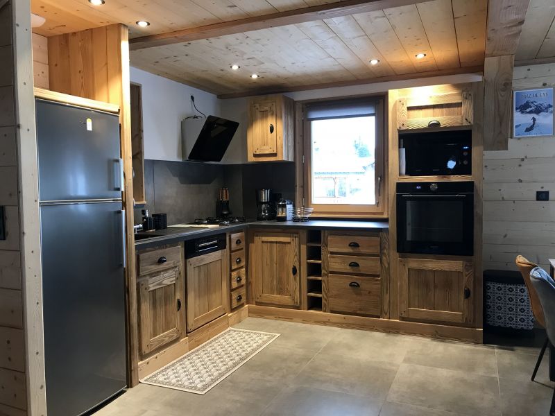 photo 2 Owner direct vacation rental Praz de Lys Sommand chalet Rhone-Alps Haute-Savoie Open-plan kitchen