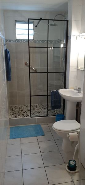 photo 8 Owner direct vacation rental Le Diamant appartement   Washing facilities