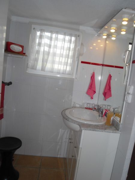 photo 16 Owner direct vacation rental Empuriabrava appartement Catalonia Girona (province of) bathroom