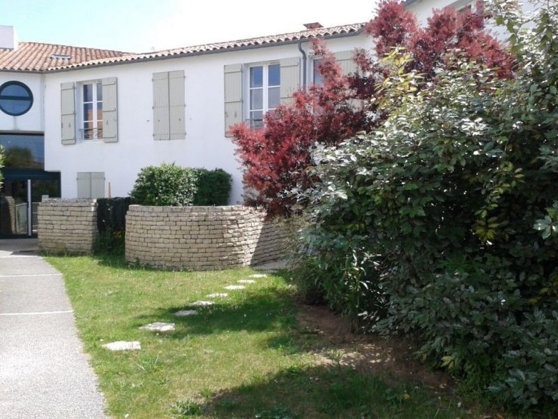 photo 12 Owner direct vacation rental La Couarde-sur-Mer appartement Poitou-Charentes Charente-Maritime Garden