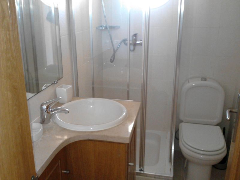 photo 8 Owner direct vacation rental Albufeira appartement Algarve  bathroom 2