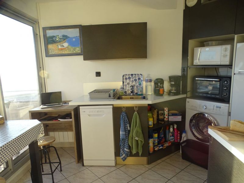 photo 2 Owner direct vacation rental Canet-en-Roussillon appartement Languedoc-Roussillon Pyrnes-Orientales Open-plan kitchen