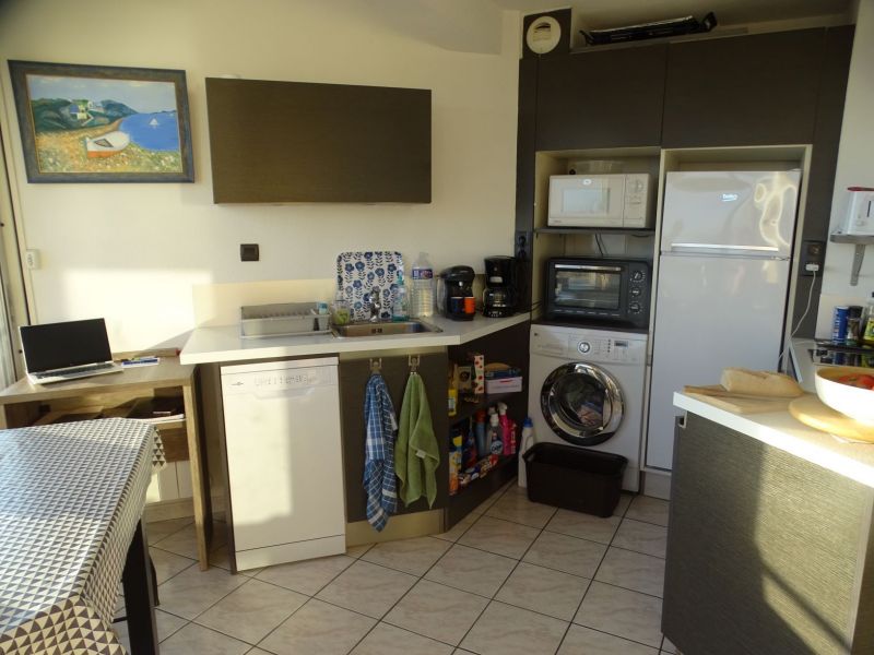 photo 3 Owner direct vacation rental Canet-en-Roussillon appartement Languedoc-Roussillon Pyrnes-Orientales Open-plan kitchen