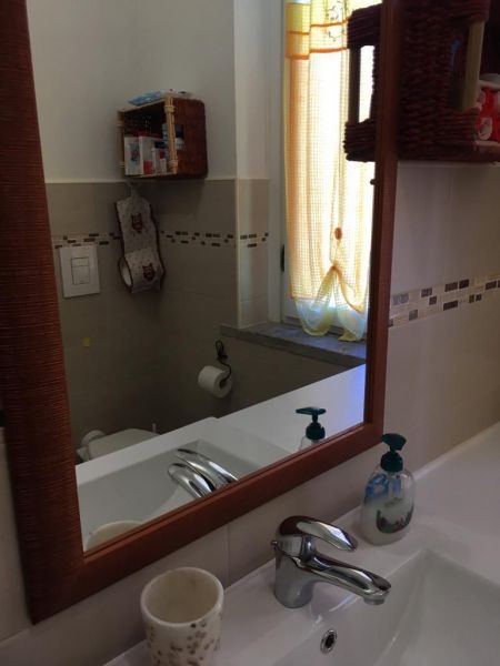 photo 13 Owner direct vacation rental Stintino appartement Sardinia Sassari Province bathroom