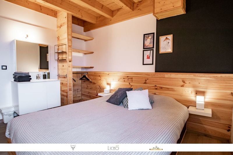 photo 15 Owner direct vacation rental Valfrjus chalet Rhone-Alps Savoie bedroom 2