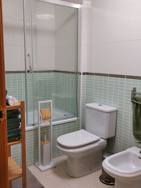 photo 10 Owner direct vacation rental Alcanar appartement Catalonia Tarragona (province of) bathroom