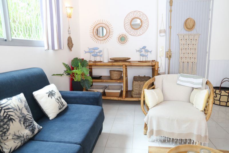 photo 4 Owner direct vacation rental Sainte Anne (Guadeloupe) appartement Grande Terre  Sitting room