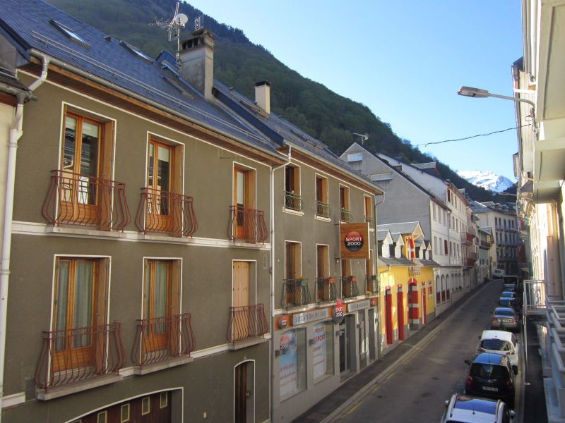 photo 16 Owner direct vacation rental Cauterets appartement Midi-Pyrnes Hautes-Pyrnes View from the balcony