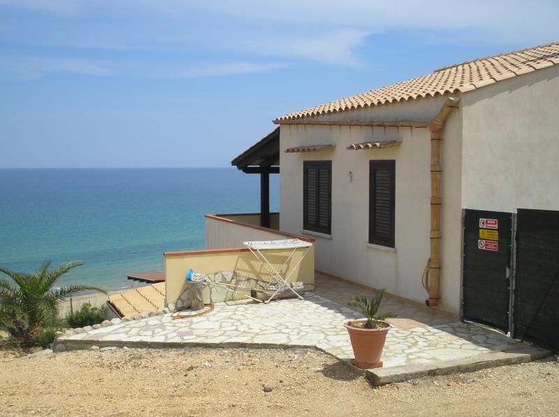 photo 18 Owner direct vacation rental Castellammare del Golfo appartement Sicily Trapani Province Outside view