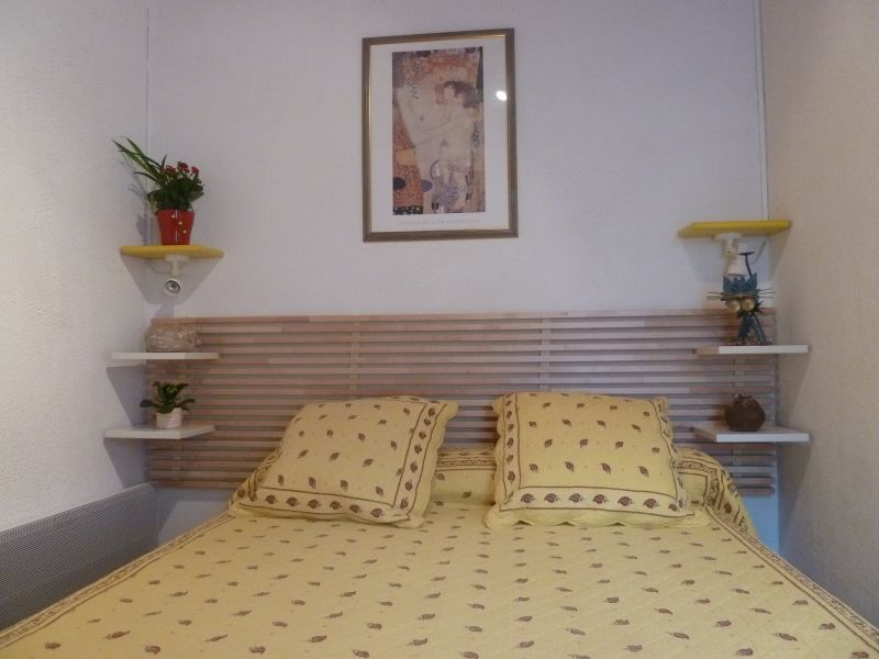 photo 6 Owner direct vacation rental Collioure appartement Languedoc-Roussillon Pyrnes-Orientales bedroom 1