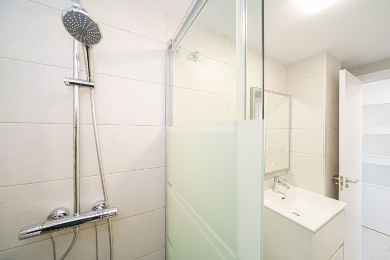 photo 11 Owner direct vacation rental Torrevieja appartement Valencian Community Alicante (province of) bathroom 1