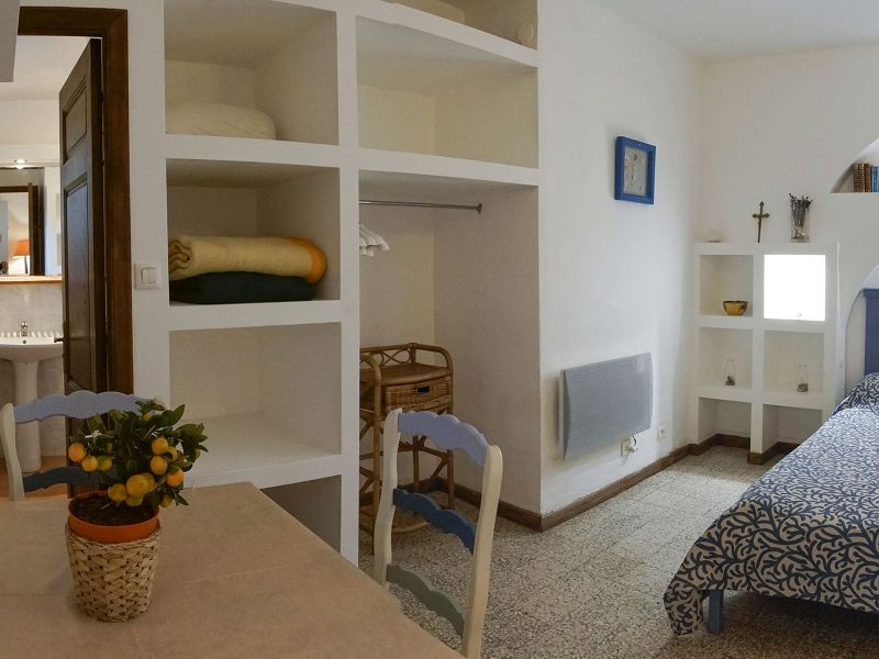 photo 11 Owner direct vacation rental Hyres appartement Provence-Alpes-Cte d'Azur Var bedroom