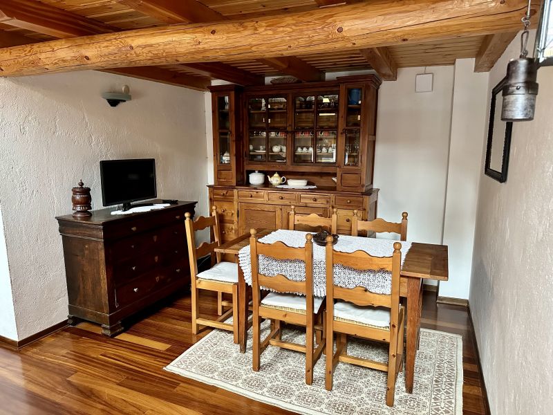 photo 11 Owner direct vacation rental Saint Nicolas appartement Aosta Valley Aosta Province Dining room