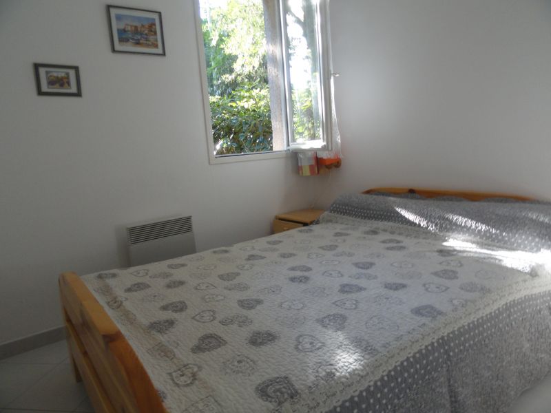 photo 6 Owner direct vacation rental Cavalire appartement Provence-Alpes-Cte d'Azur Var bedroom