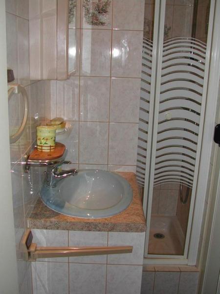 photo 5 Owner direct vacation rental Fort Mahon appartement Picardy Somme bathroom