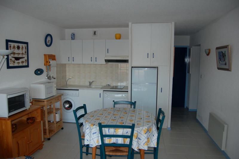 photo 1 Owner direct vacation rental Hourtin appartement Aquitaine Gironde Kitchenette
