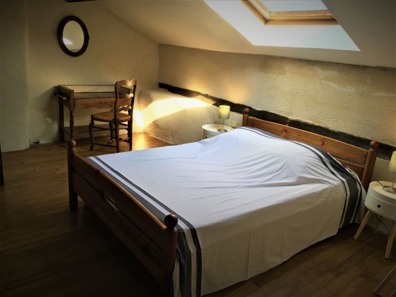 photo 5 Owner direct vacation rental Monpazier studio Aquitaine Dordogne bedroom