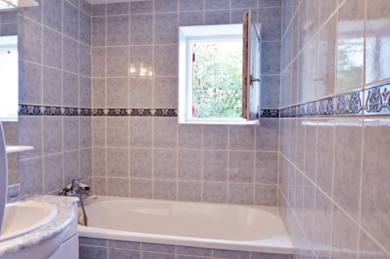 photo 8 Owner direct vacation rental Bayonne gite Aquitaine Pyrnes-Atlantiques bathroom