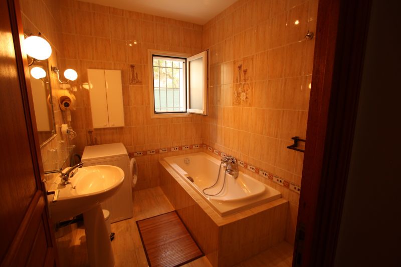 photo 5 Owner direct vacation rental Location Ile Rousse appartement Corsica Corsica bathroom