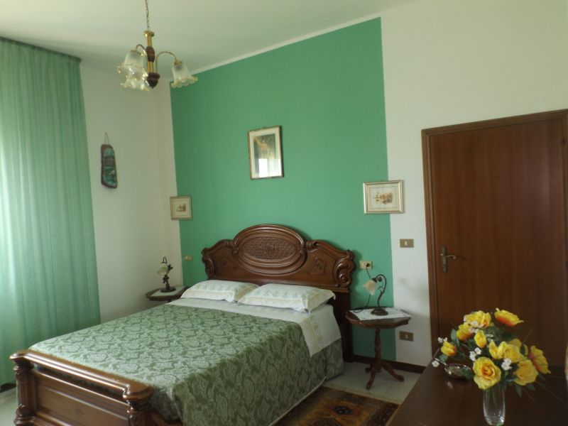 photo 6 Owner direct vacation rental Cortona gite Tuscany Arezzo Province bedroom 1