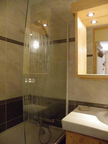 photo 10 Owner direct vacation rental Mribel appartement Rhone-Alps Savoie bathroom
