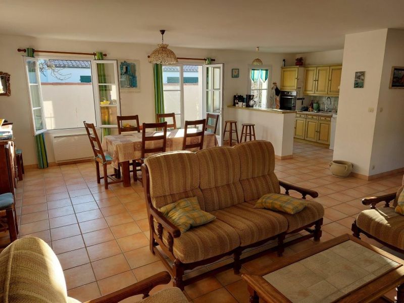 photo 4 Owner direct vacation rental Le Bois-Plage-en-R maison Poitou-Charentes Charente-Maritime Sitting room