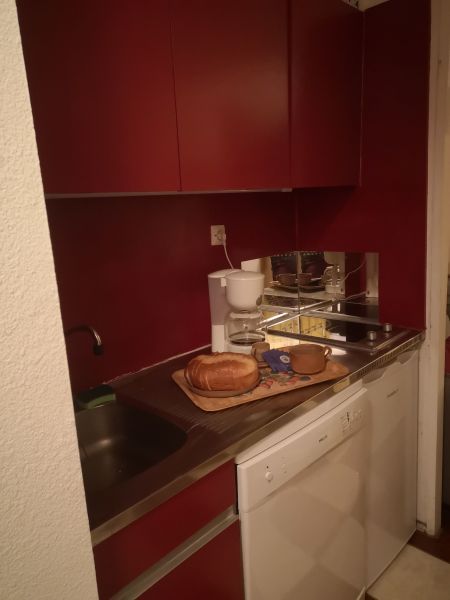 photo 12 Owner direct vacation rental Eyne 2600 appartement Languedoc-Roussillon Pyrnes-Orientales Kitchenette