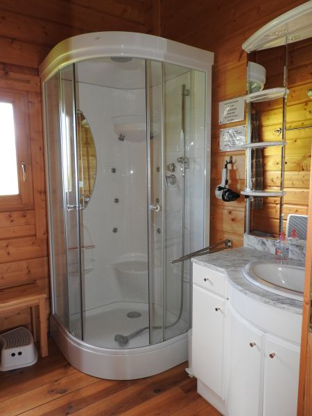 photo 12 Owner direct vacation rental La joue du Loup chalet Provence-Alpes-Cte d'Azur Hautes-Alpes bathroom 2