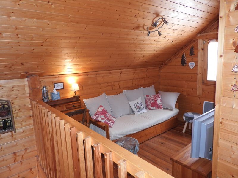 photo 10 Owner direct vacation rental La joue du Loup chalet Provence-Alpes-Cte d'Azur Hautes-Alpes Sitting room