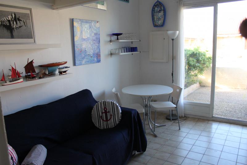 photo 7 Owner direct vacation rental Port Leucate studio Languedoc-Roussillon Aude Sitting room