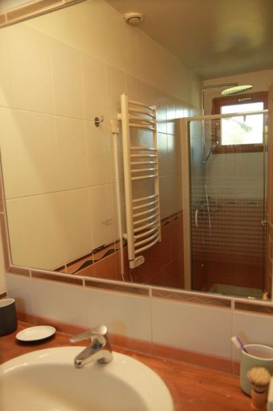 photo 21 Owner direct vacation rental Les Menuires chalet Rhone-Alps Savoie Washing facilities 1