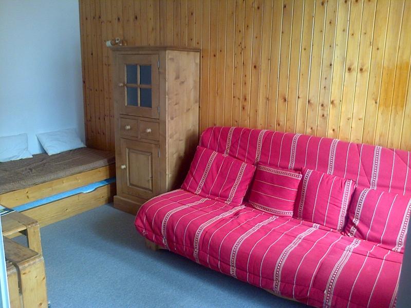 photo 1 Owner direct vacation rental Les Menuires appartement Rhone-Alps Savoie bedroom 2