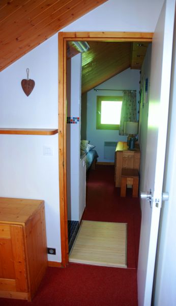 photo 15 Owner direct vacation rental Mribel appartement Rhone-Alps Savoie bedroom 2