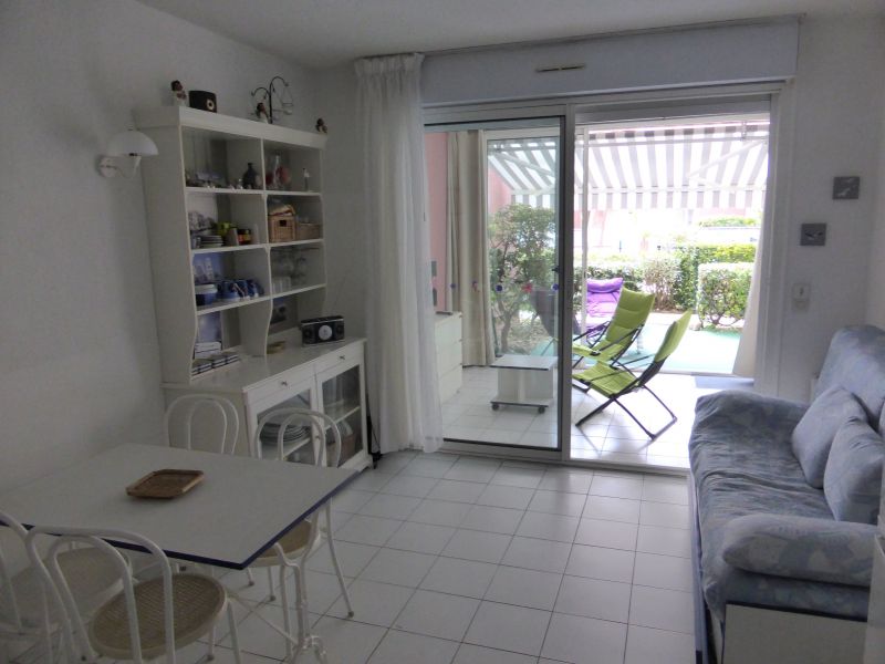 photo 10 Owner direct vacation rental Sete appartement Languedoc-Roussillon Hrault Living room