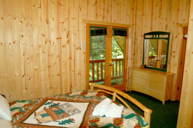 photo 11 Owner direct vacation rental Mt Baker chalet Washington Cascade Mountains