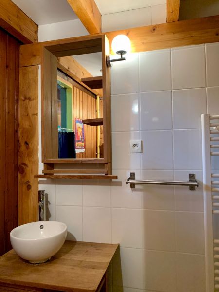 photo 24 Owner direct vacation rental Andernos les Bains studio Aquitaine Gironde Washing facilities