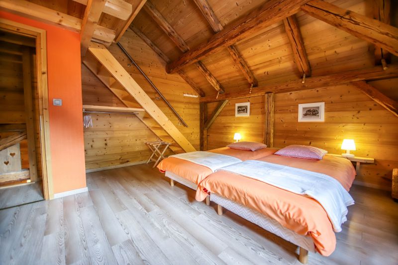 photo 10 Owner direct vacation rental Praz de Lys Sommand appartement Rhone-Alps Haute-Savoie bedroom 2