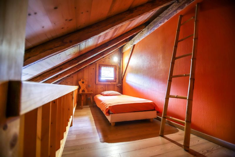 photo 13 Owner direct vacation rental Praz de Lys Sommand appartement Rhone-Alps Haute-Savoie bedroom 2