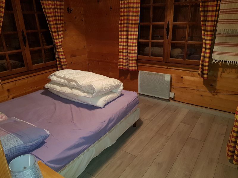 photo 3 Owner direct vacation rental Morillon Grand Massif chalet Rhone-Alps Haute-Savoie bedroom